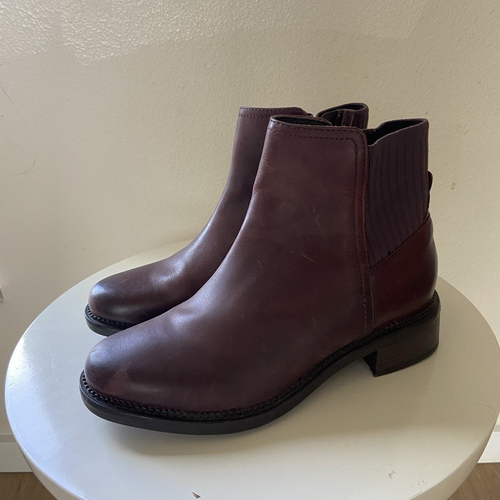 Clarks Maye Palm Bootie Women's 7 Burgundy Leather‎ Ankle Chelsea Boot